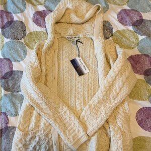 NWT Aran Mor ivory irish sweater/cardigan